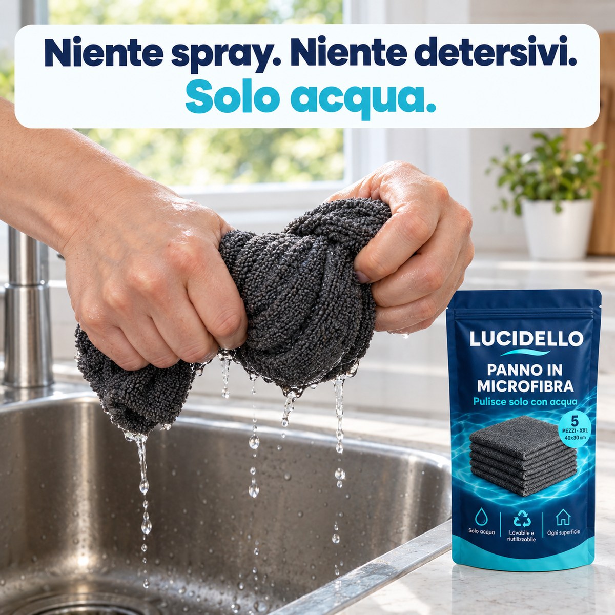 Panno Lucidello strizzato sopra il lavello: solo acqua